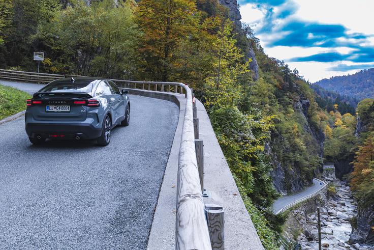 citroen c4 hibrid | Foto: Ana Kovač