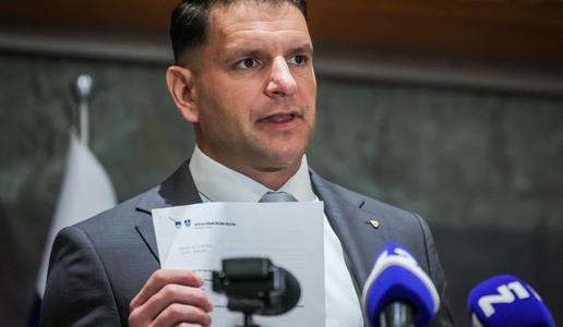 Stevanovića intervju z Mijičem presenetil: Bilo bi prav, da odstopi, ampak jaz mu roke zvijati ne morem #video