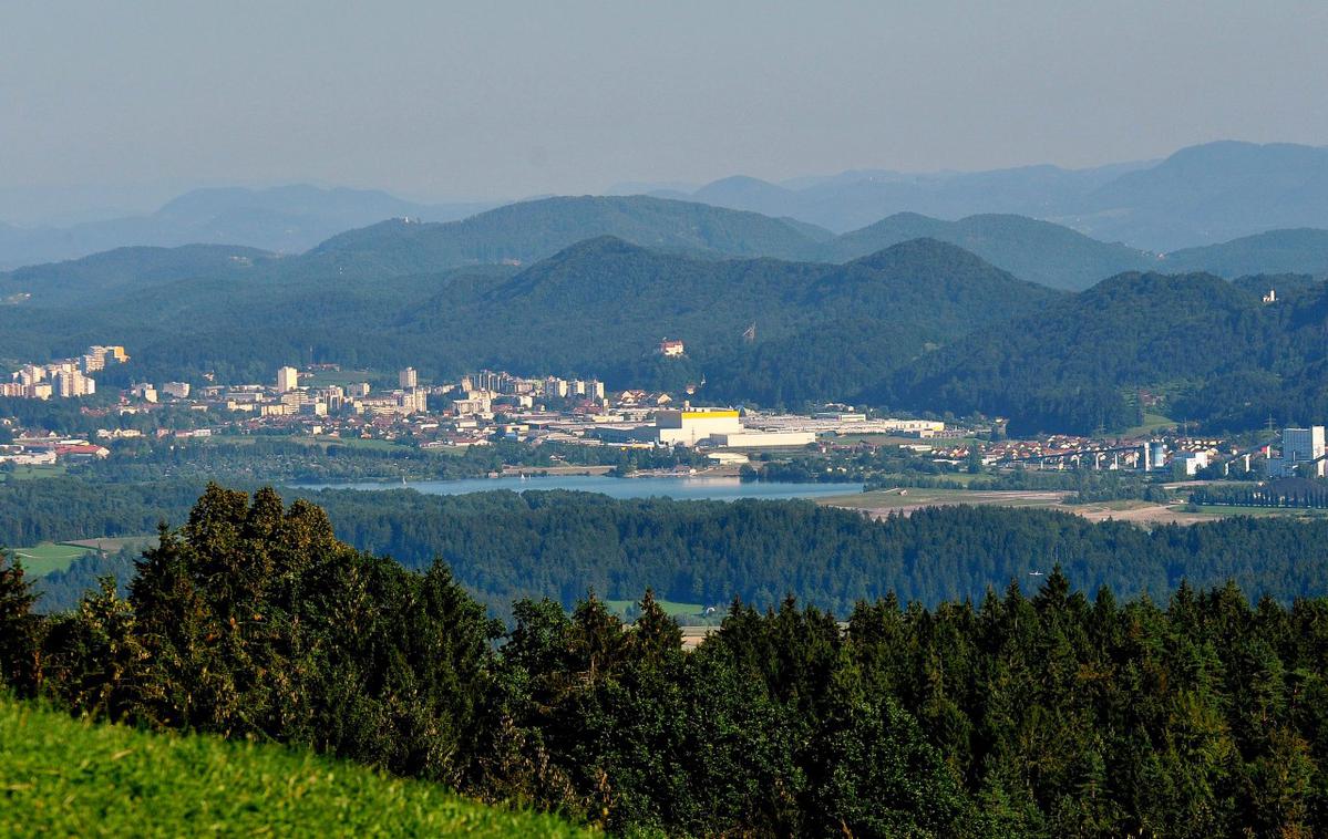 Velenje | V prihodnjih mesecih bo iniciativa pripralvjala podobne zbore na določene teme, npr. glede prenehanja pridobivanja premoga v velenjskem rudniku in znižanju cene toplotne energije v Šaleški dolini. | Foto STA