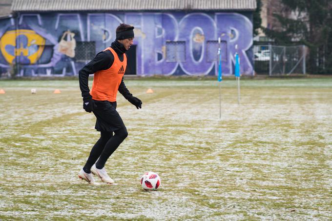 Pomožno igrišče stadiona Ljudski vrt v Mariboru bo zaživelo v začetku prihodnjega tedna. | Foto: Matjaž Vertuš
