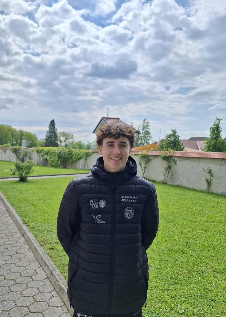 "Raje imam tasmanski mir. Slovenija me spominja na Tasmanijo, je prav tako lepa z odličnimi možnostmi za trening. Veliko je gora, zelo lepo je." | Foto: Simon Kavčič