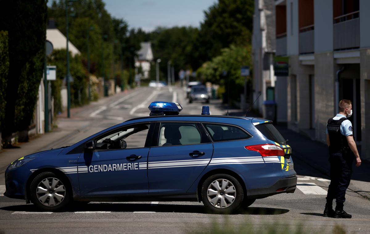 napad z nožem francija | "Slogan ACAB je očitno znak, da je oseba želela neposredno napasti policijo," je dejal Darmanin. | Foto Reuters