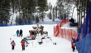 Sneg in veter moški superveleslalom prestavila na četrtek