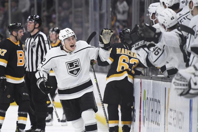 Boston Los Angeles NHL | Veselje Trevorja Moora (Los Angeles), ko je 26 sekund pred koncem rednega dela izenačil na 2:2. | Foto Reuters