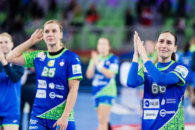 Slovenke so bile po zadnjem porazu zelo razočarane. | Foto: Grega Valančič/Sportida