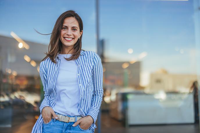pomlad, poletje, ženska, dekle | Foto Shutterstock