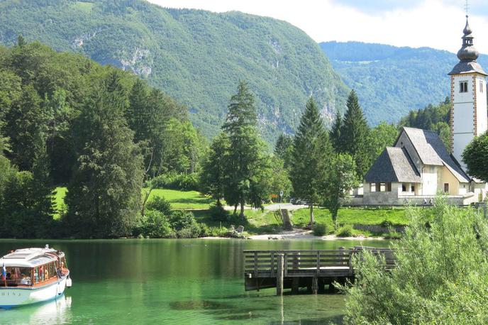 Bohinjsko jezero | Kazniva dejanja sta storila na škodo Fursa oziroma proračuna RS. | Foto STA