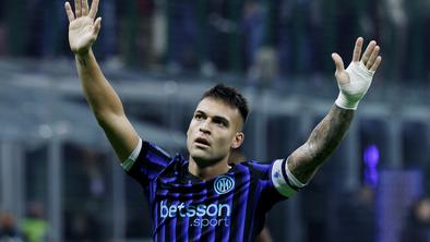 Inter z zmago na vrh, kjer je gneča