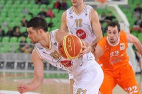 Partizan spet na vrhu