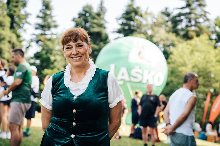 Breda Lorger, oskrbnica Planinskega doma na Šmohorju | Foto: Jan Lukanović