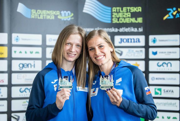 Tina Šutej in Anita Horvat sta na letošnjem dvoranskem evropskem prvenstvu v Turčiji osvojili srebrni odličji.  | Foto: Vid Ponikvar/Sportida