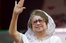 Nekdanji premierki Bangladeša zaradi korupcije sedem let zapora