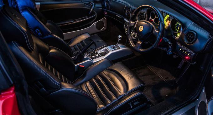 Ferrari 360 modena limuzina | Foto: Carsales