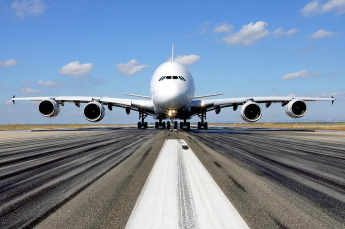 Airbus A380 | Air France je prvi letalski prevoznik, ki bo v pokoj poslal celotno floto letal A380. | Foto Airbus