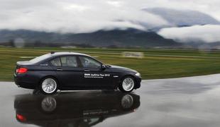 BMW serije 5 s turbino in elektromotorjem