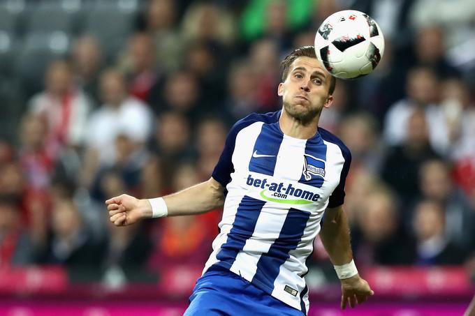 Peter Pekarik se je poškodoval na tekmi nemškega prvenstva med Eintrachtom iz Frankfurta in berlinsko Hertho. | Foto: Guliverimage/Getty Images