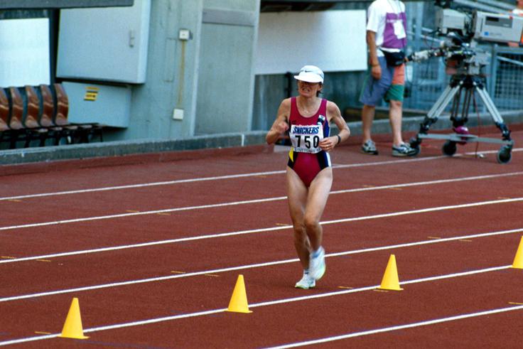 Leta 1993 je na maratonu nastopila na svetovnem atletskem prvenstvu v Stuttgartu, s časom 2:51:06 je bila 20. | Foto: Guliverimage