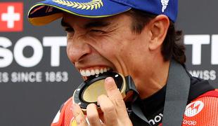Marc Marquez do zmage v zadnjem krogu, grd padec Morbidellija