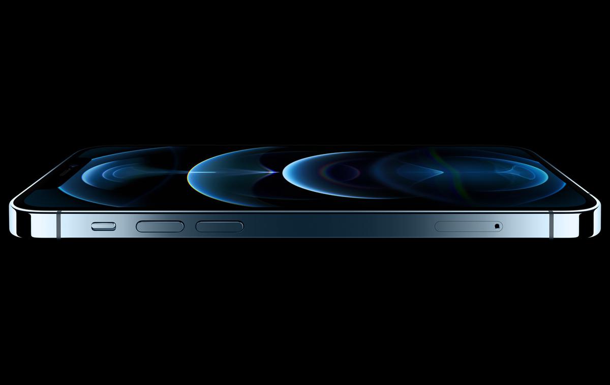 iPhone 12 | Pri Telekomu Slovenije že poteka predprodaja najnovejše serije Applovih pametnih telefonov iPhone 12. | Foto Apple