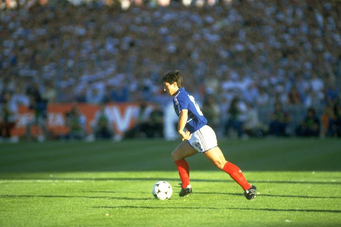 Pomembno vlogo v reprezentanci Francije je imel tudi legendarni vezist Bordeauxa Alain Giresse. | Foto: 