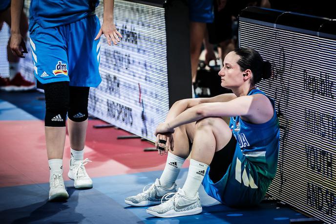 Slovenska ženska košarkarska reprezentanca | Nika Barič bo še naprej opravljala vlogo kapetanke. | Foto Vid Ponikvar