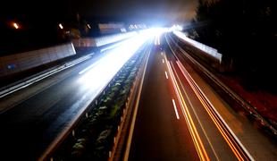 V nesreči na štajerski avtocesti ena oseba umrla