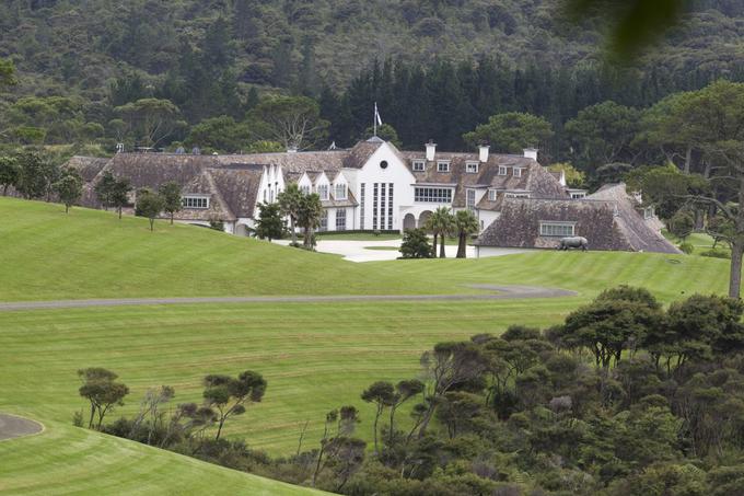 Palača, v kateri so novozelandski policisti našli Kim Dotcoma.  | Foto: Reuters