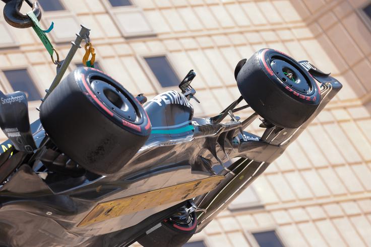 Hamiltonov Mercedes W14. | Foto: AP / Guliverimage