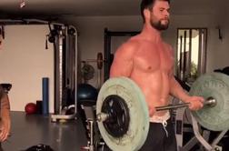 Chris Hemsworth je pokazal, kako se preobrazi v Thora