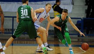 Olimpija pričakovano brez točk