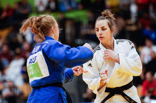 Nika Tomc na 19. rojstni dan do uspeha kariere