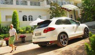 Porsche bo povečal proizvodnjo cayenna