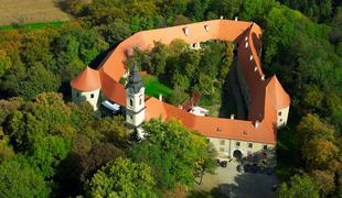 Ideja za konec tedna: največji grad na Slovenskem, obdan s termami