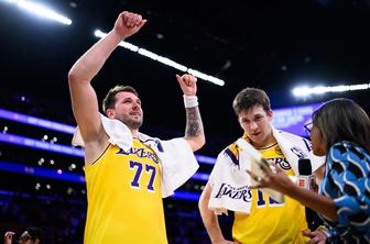 Vroča "brata" Luka Dončić in Austin Reaves pišeta zgodovino v ligi NBA