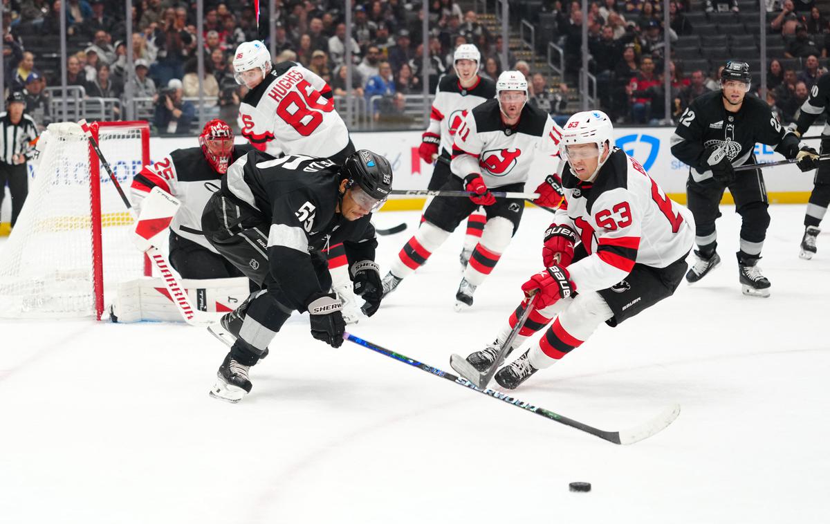 Los Angeles Kings : New Jersey Devils | New Jersey Devils so s 4:1 premagali Los Angeles Kings, v vratih je ob zmagi s 43 obrambami blestel Jacob Markstrom. | Foto Reuters