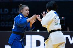 Kaja Schuster po dobrem nastopu prezgodaj z blazine