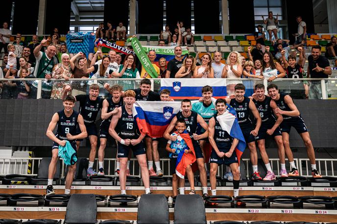 slovenska košarkarska reprezentanca do 18 let | Slovenci so se uvrstili v polfinale. | Foto FIBA