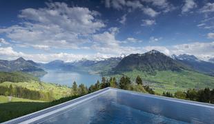 Je to bazen z najlepšim razgledom na svetu? #foto #video