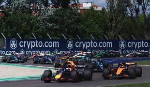 Verstappen z mojstrovino v prvem zavoju, Hamilton rešil čast Ferrarija