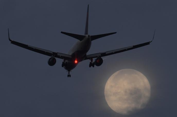 Potniško letalo | Slika je simbolična. | Foto Reuters
