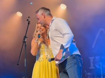 Saša Lendero in Miha Hercog po 22 letih zapela skupno pesem #video