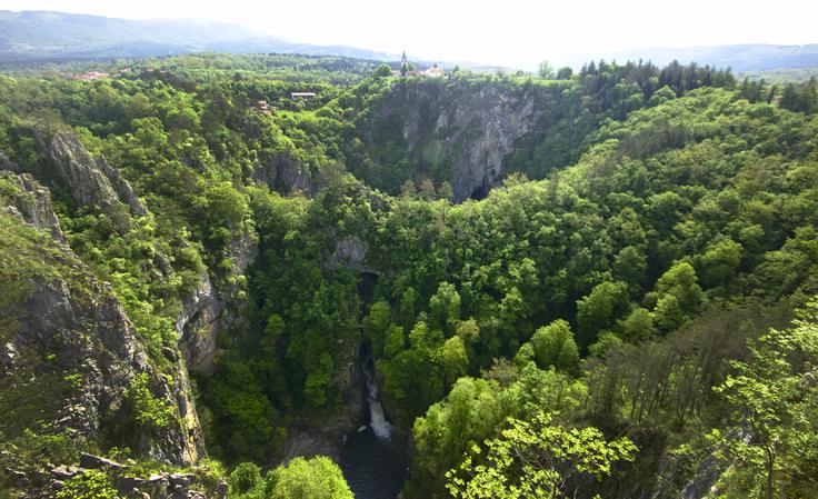 Morda v 7. stoletju, skoraj zanesljivo pa v 8. stoletju so se Slovani naselili tudi na Krasu. | Foto: Guliverimage