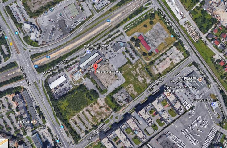 Zemljišča v Šiški, na katerih bo zraslo novo nakupovalno središče. | Foto: Google Zemljevidi