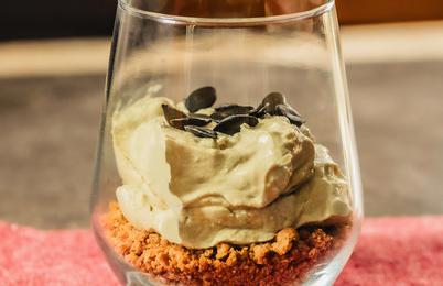 Praznična simfonija: cheesecake in panna cotta za praznično mizo