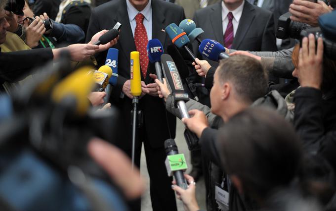 Mikrofon, mikrofoni, novinar, novinarji, mediji | Foto: Matej Leskovšek