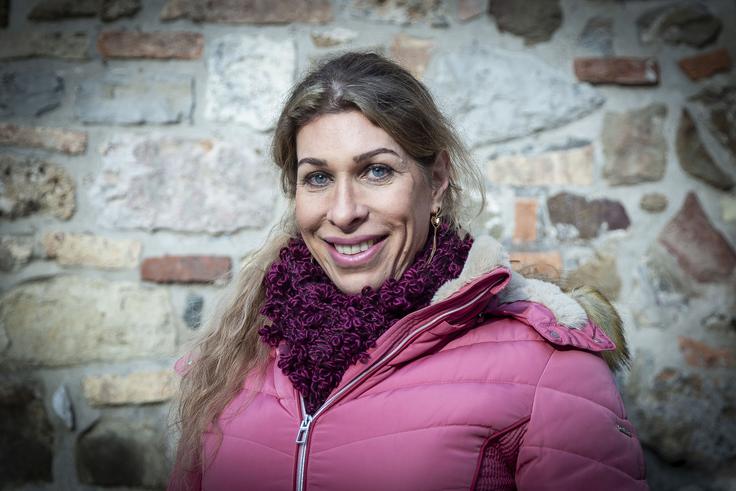 "Po mojih osebnih izkušnjah je Slovenija v velikem delu prijazna do drugačnosti, imamo pa tudi del družbe, ki ni le neprijazen, ampak izrazito sovražno nastrojen. Težava je, da je ta del družbe sicer manjši, je pa glasnejši." | Foto: Ana Kovač