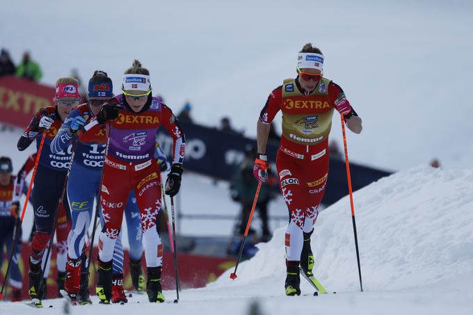 Norvežanki Therese Johaug in Astrid Oeyre Slind. | Foto: Guliverimage