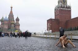 Ruski performer Pavlenski izpuščen na prostost