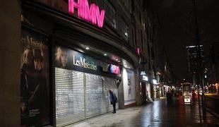 HMV poskuša pomiriti kupce in javnost