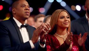 Zlati dudi in zibki za Beyoncejina dvojčka